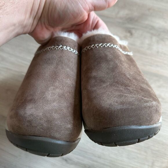 Merrell Encore Ice 4 Sheepskin Fur Lined Suede Slides Women’s Size 8W 8 WIDE - Picture 6 of 10